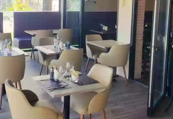 Chaud Comme La Braise - Restaurant Fréjus - restaurant sympa FREJUS